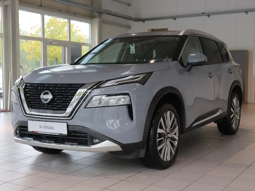 Nissan X-Trail - Thumbnail 2