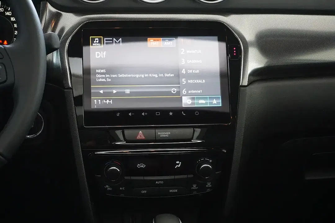 Suzuki Vitara - Thumbnail 11