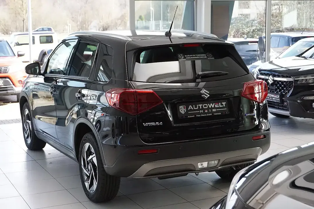 Suzuki Vitara - Thumbnail 5