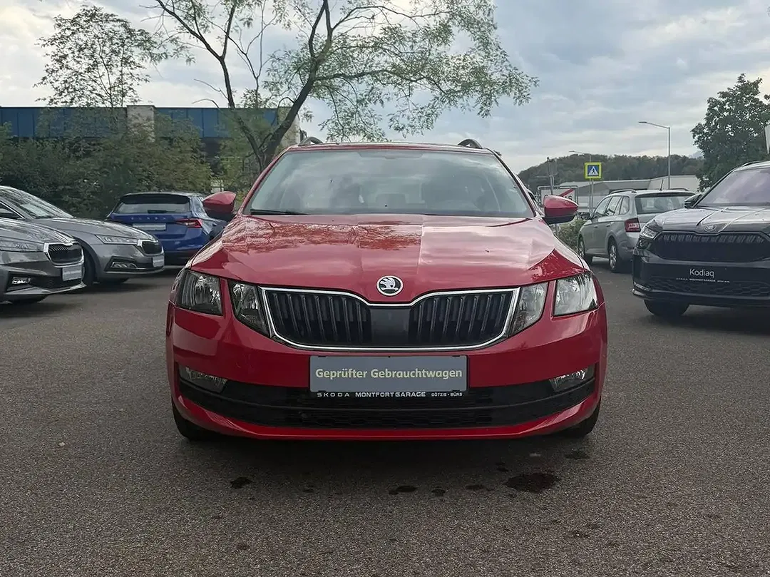 Skoda Octavia - Thumbnail 2