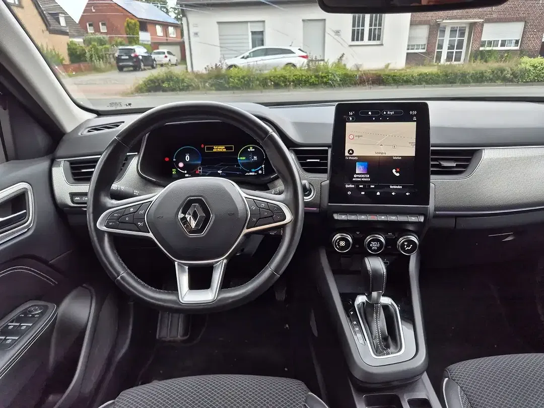 Renault Arkana - Thumbnail 8