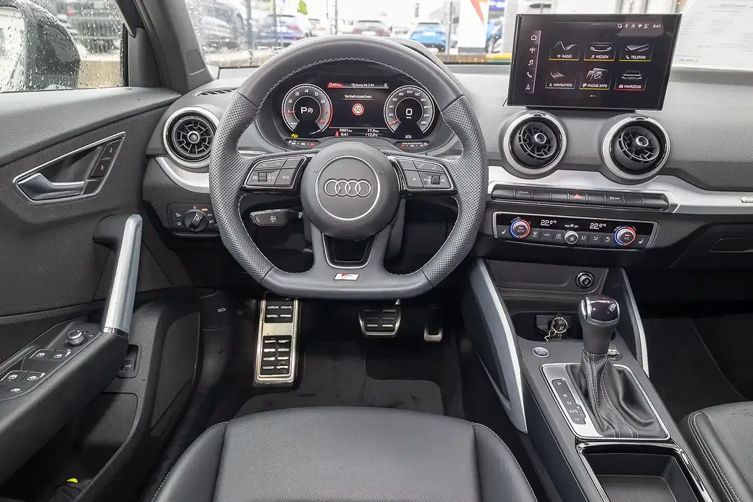 Audi Q2 - Thumbnail 10