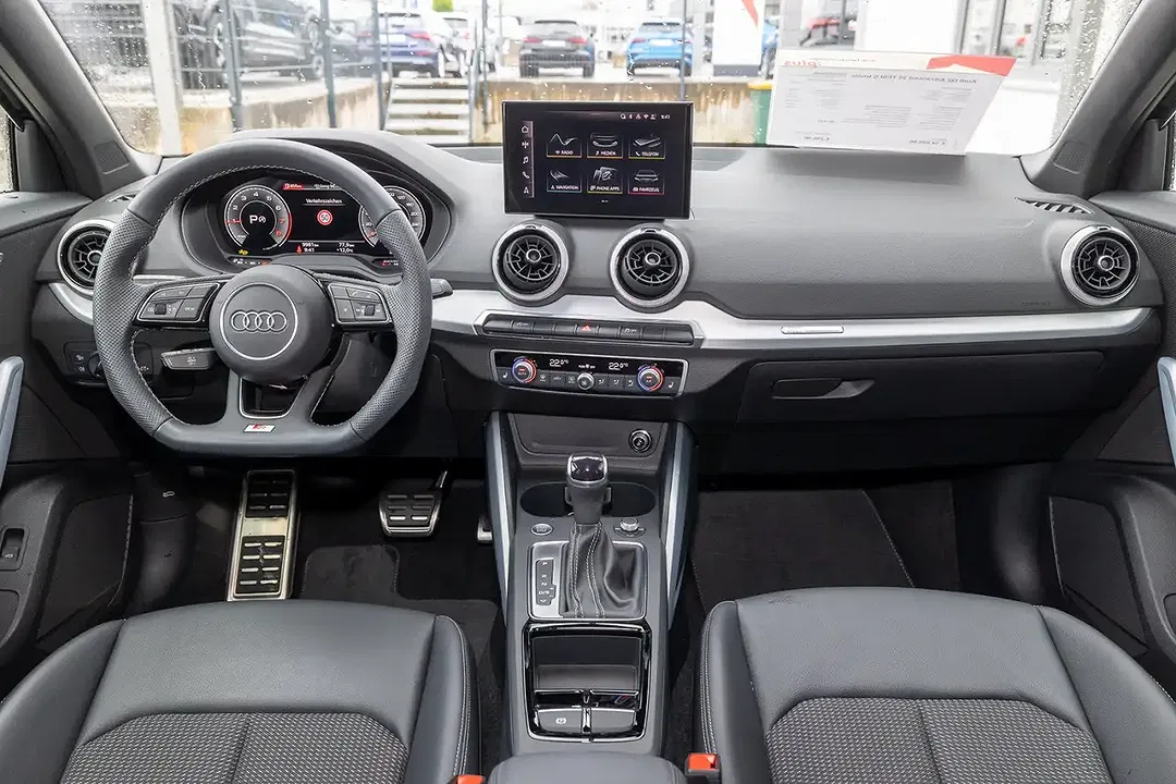 Audi Q2 - Thumbnail 2