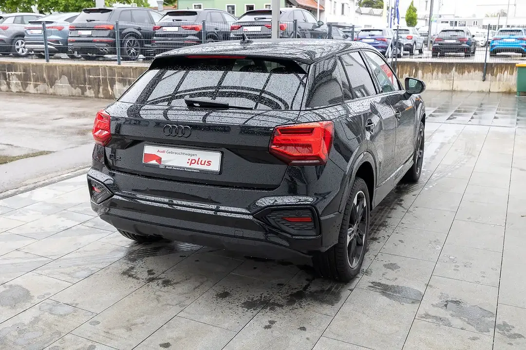 Audi Q2 - Thumbnail 3