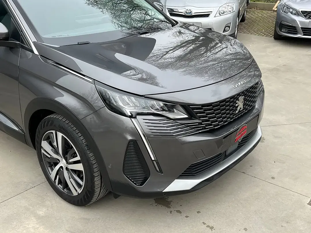 Peugeot 5008 - Thumbnail 7