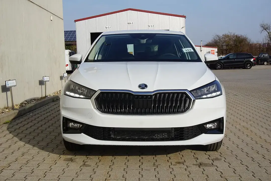 Skoda Fabia - Thumbnail 5