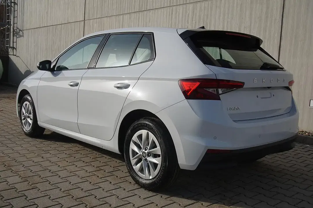 Skoda Fabia - Thumbnail 6