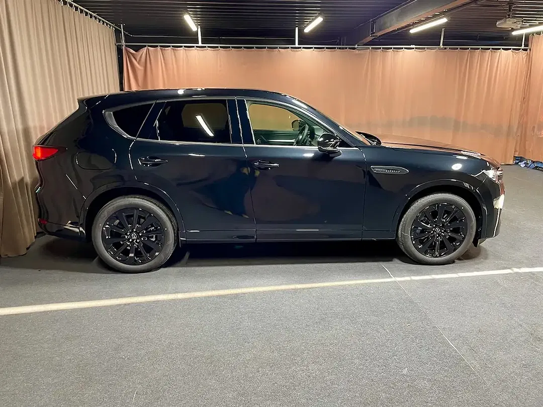 Mazda CX-60 - Thumbnail 4