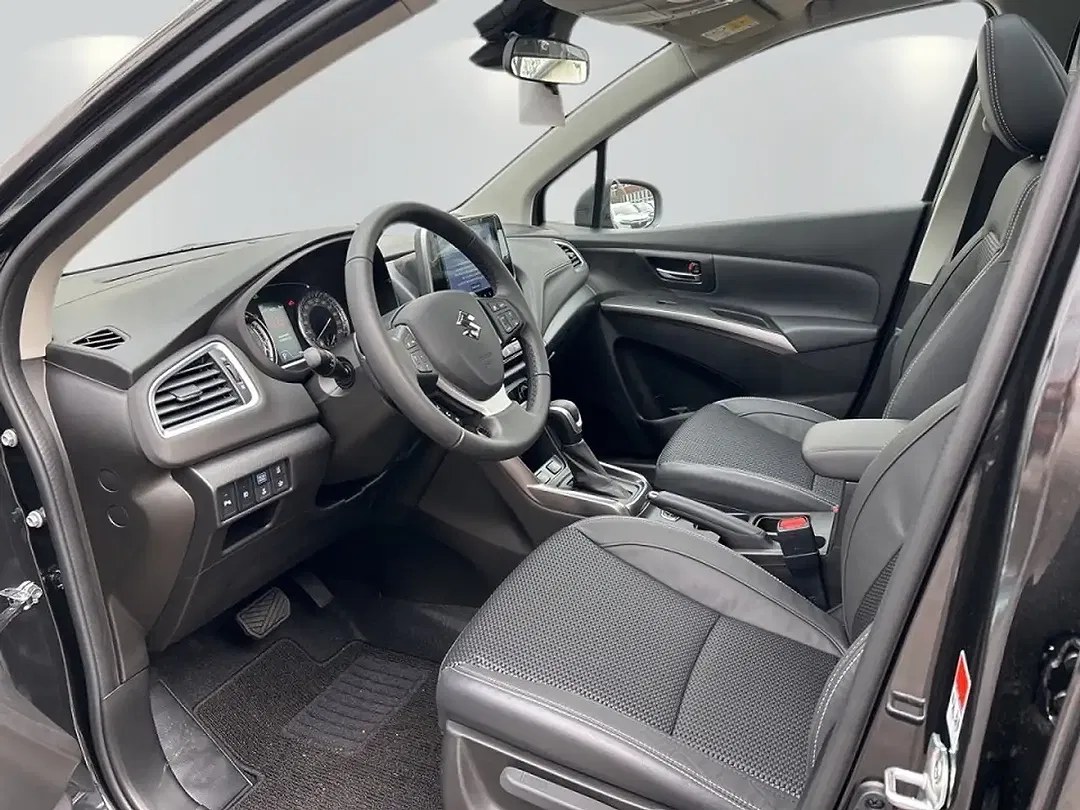 Suzuki S-Cross - Thumbnail 10