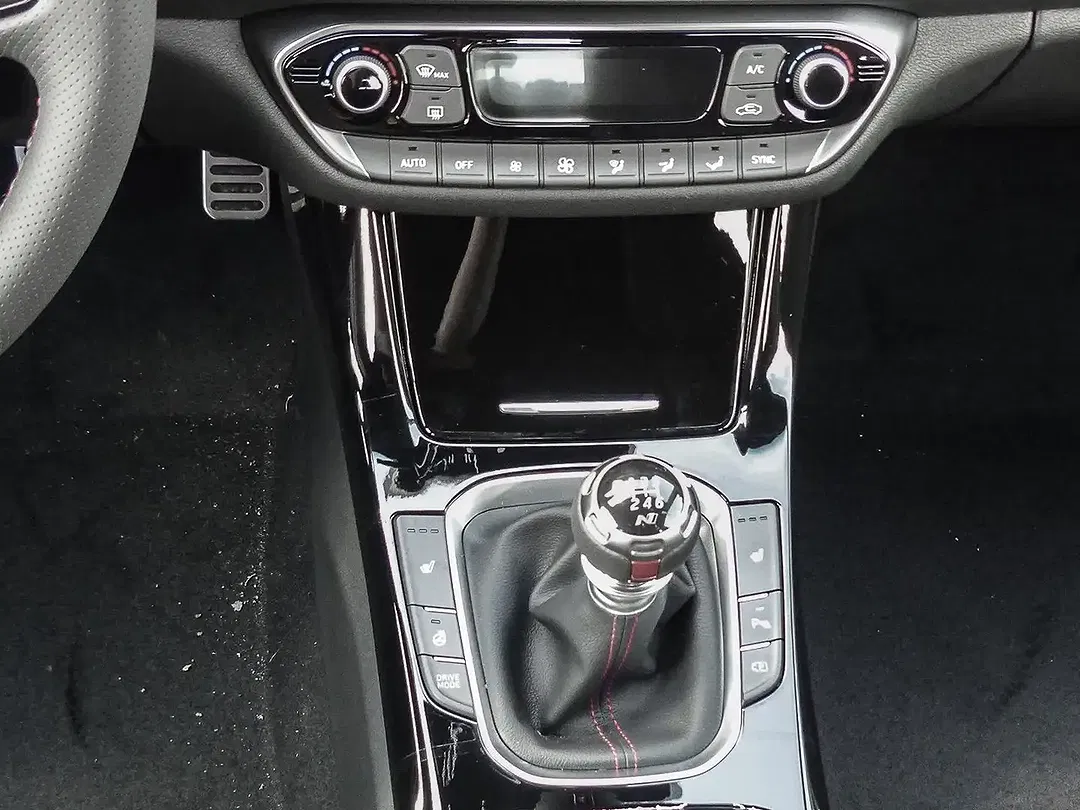 Hyundai i30 - Thumbnail 10
