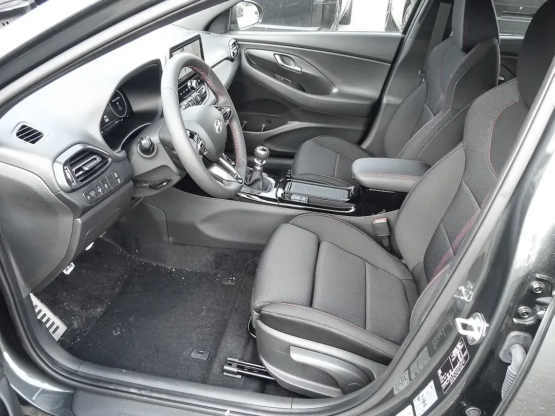 Hyundai i30 - Thumbnail 13