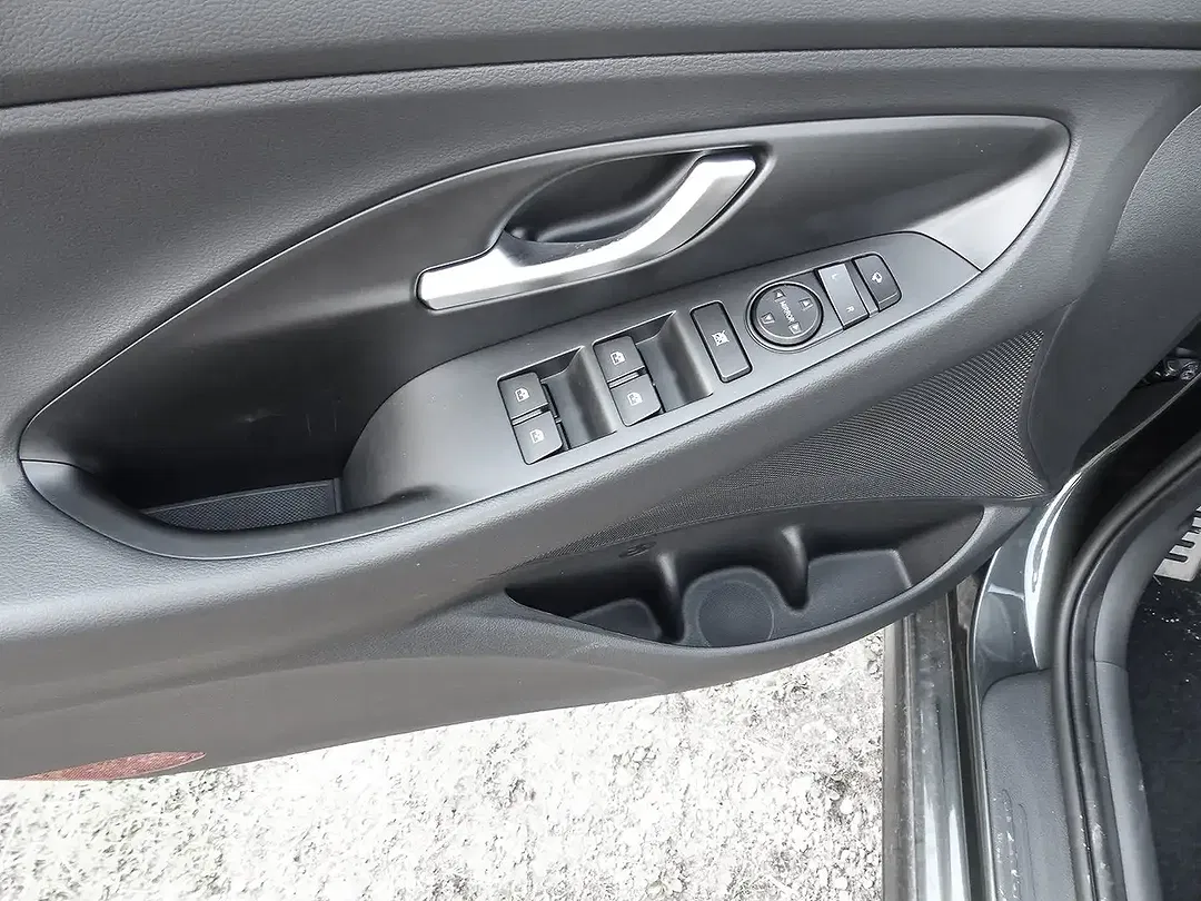 Hyundai i30 - Thumbnail 14