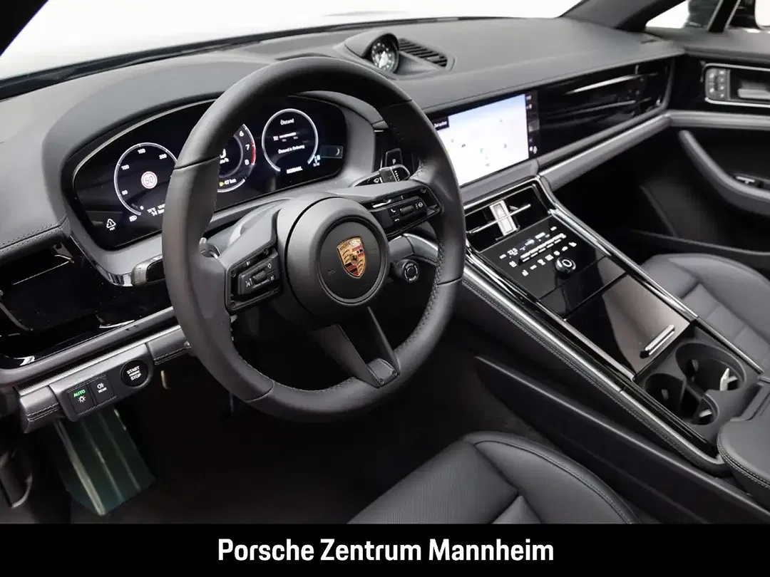 Porsche Panamera - Thumbnail 4