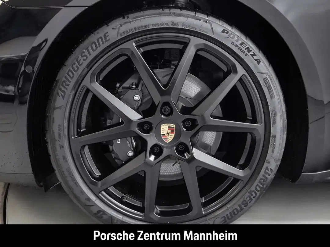 Porsche Panamera - Thumbnail 8