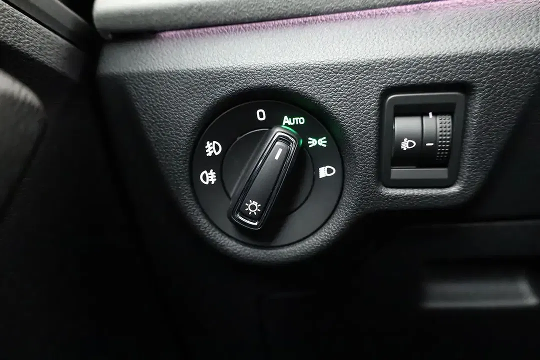 Skoda Kamiq - Thumbnail 9