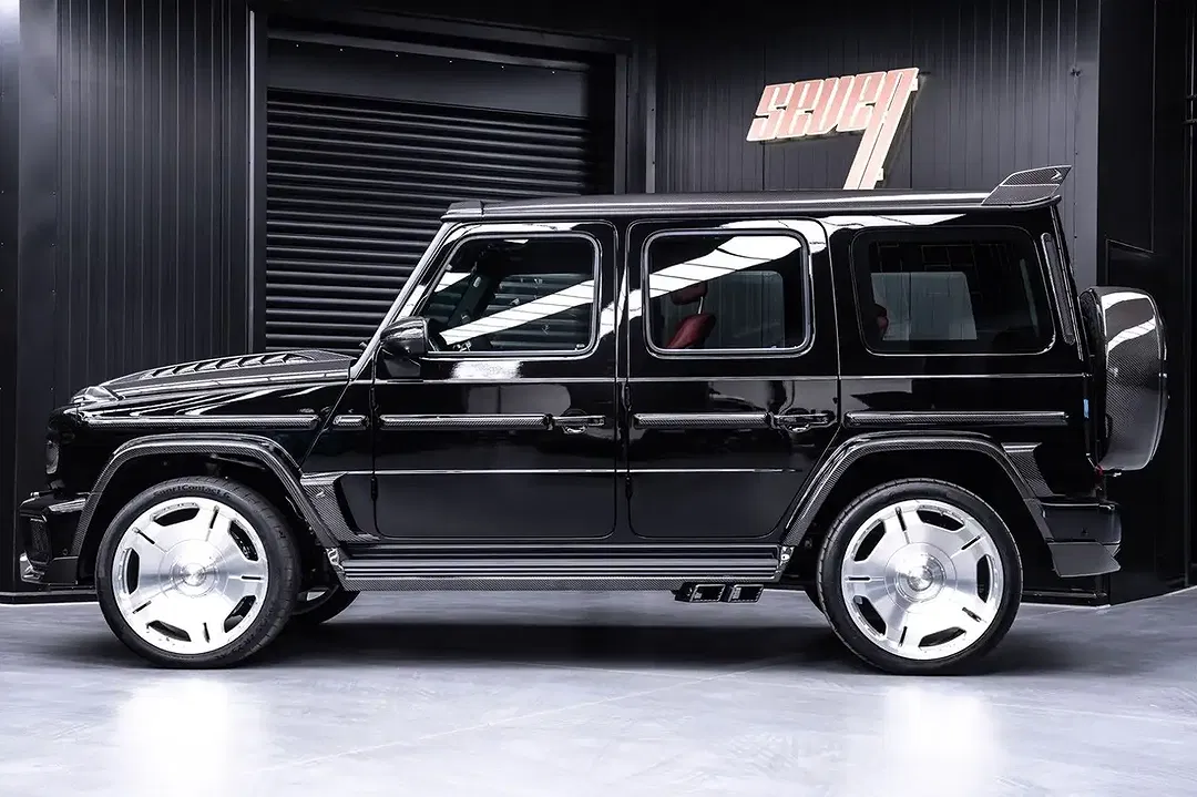 Mercedes-Benz G 63 AMG - Thumbnail 3