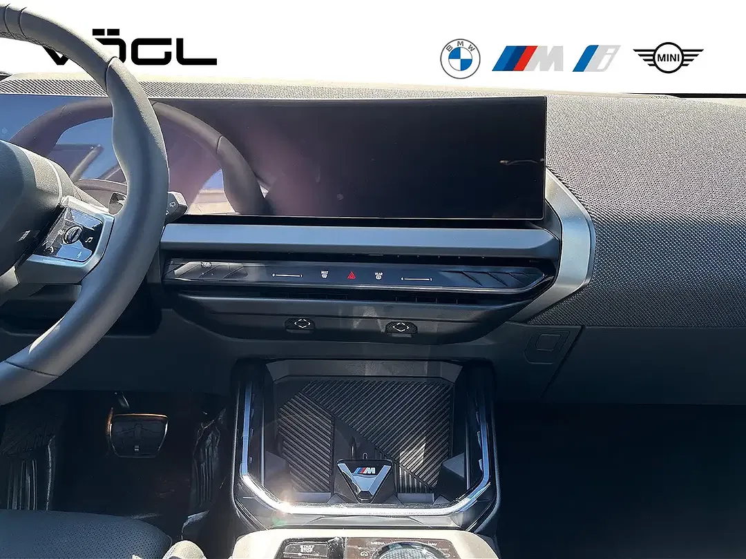 BMW X3 - Thumbnail 6