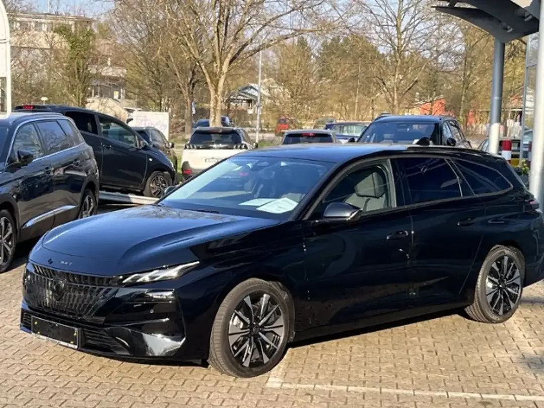 Peugeot 308 - Thumbnail 1