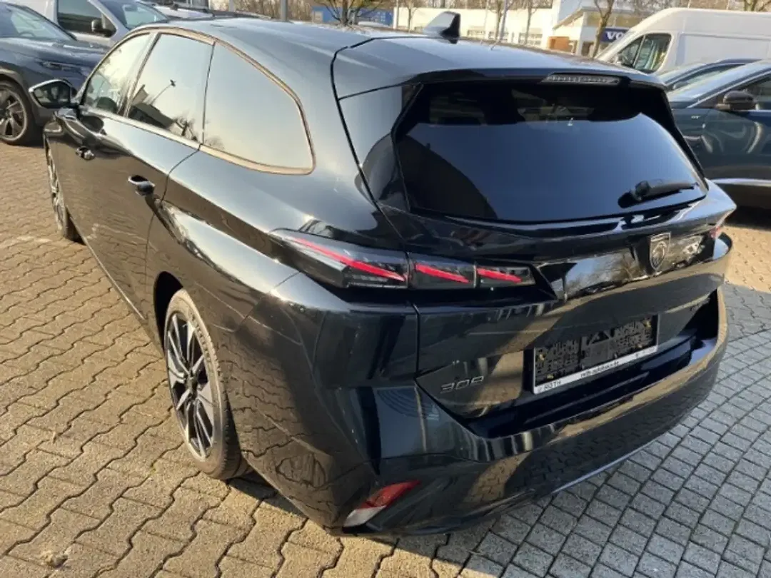 Peugeot 308 - Thumbnail 4