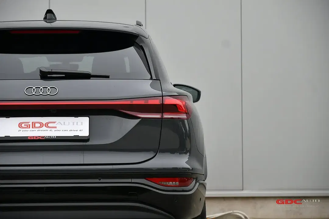 Audi Q6 e-tron - Thumbnail 17