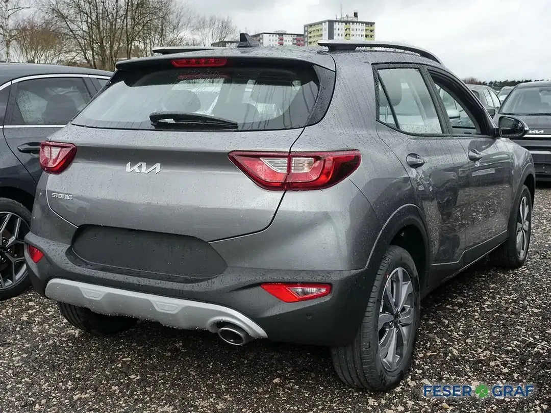 Kia Stonic - Thumbnail 2