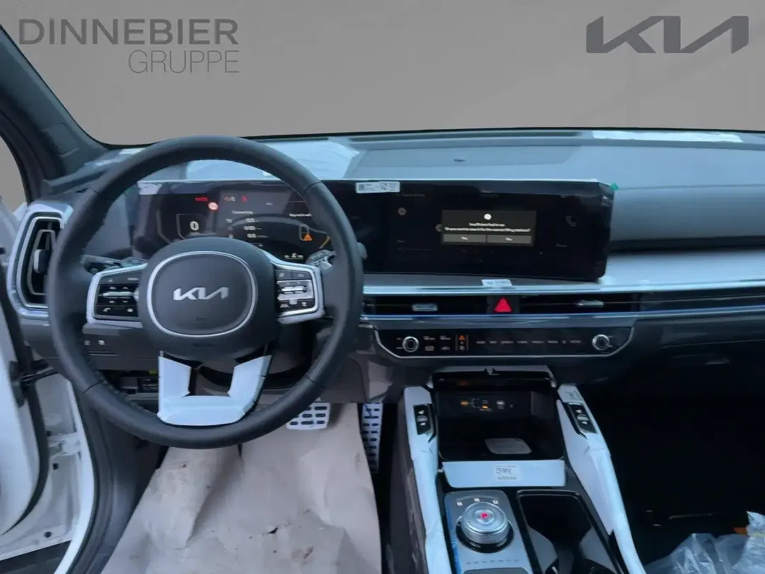 Kia Sorento - Thumbnail 9