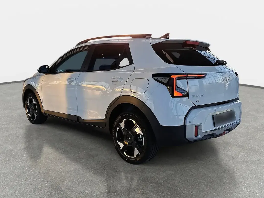 Kia Stonic - Thumbnail 4