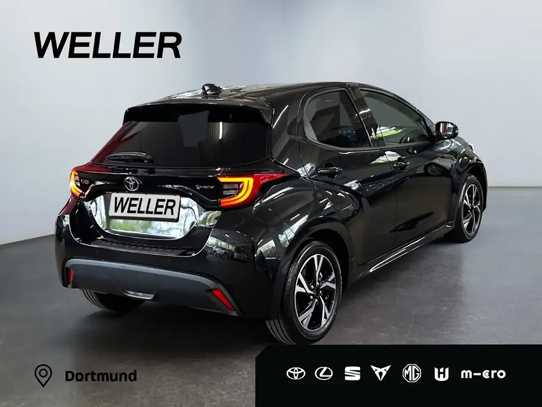 Toyota Yaris - Thumbnail 10