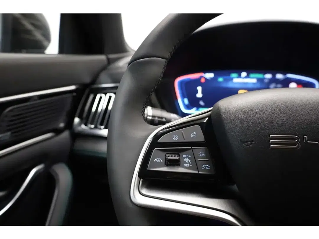 BYD Seal U - Thumbnail 14