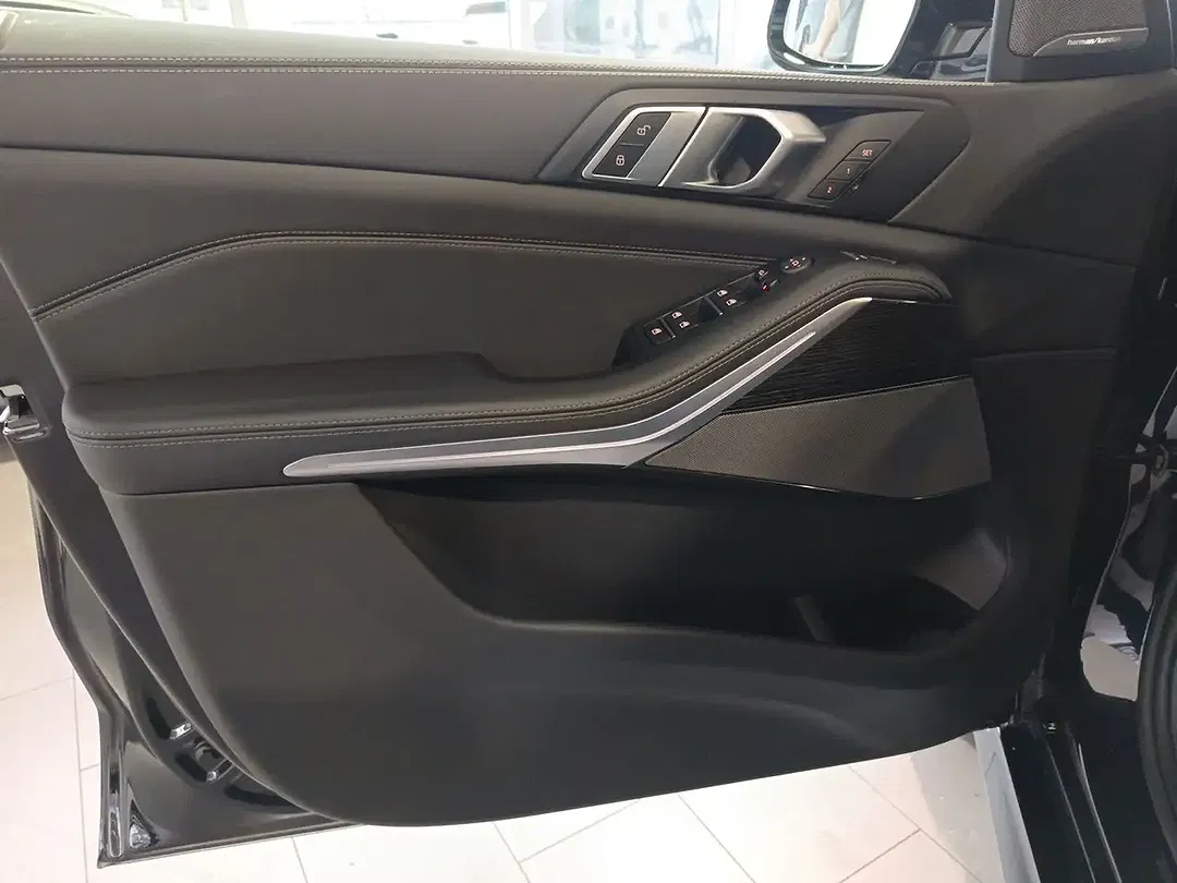 BMW X5 - Thumbnail 14