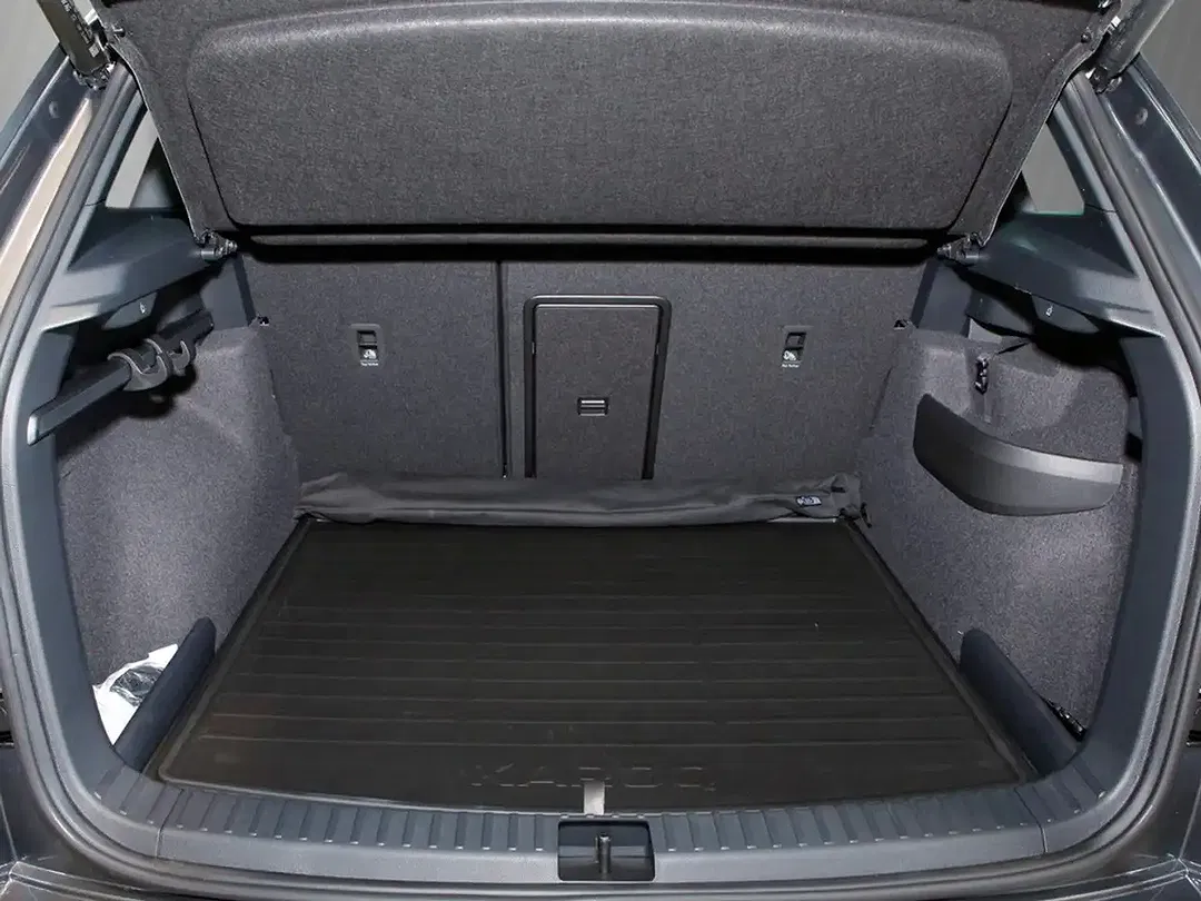 Skoda Karoq - Thumbnail 5