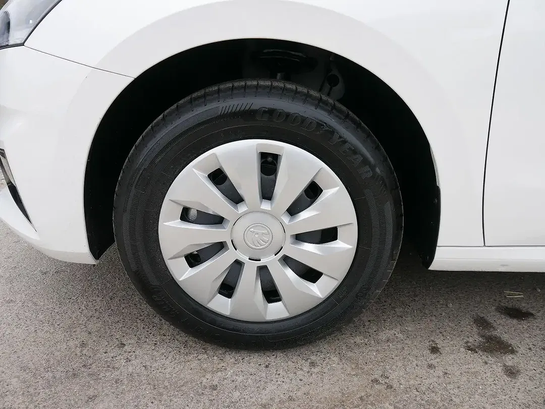 Skoda Fabia - Thumbnail 5