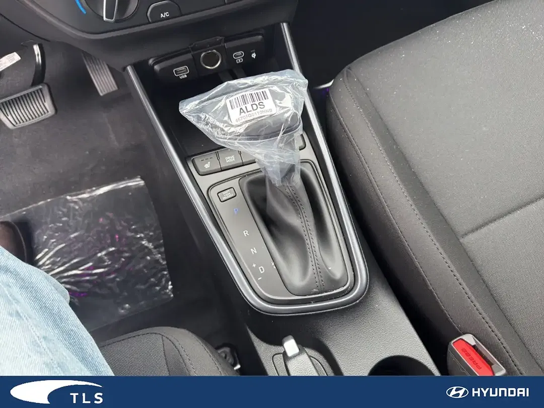 Hyundai i20 - Thumbnail 14
