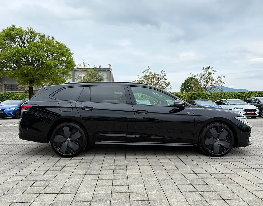 Volkswagen Passat Variant - Thumbnail 10
