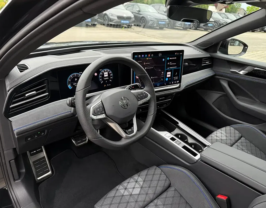 Volkswagen Passat Variant - Thumbnail 12