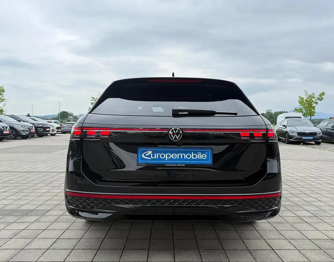 Volkswagen Passat Variant - Thumbnail 8