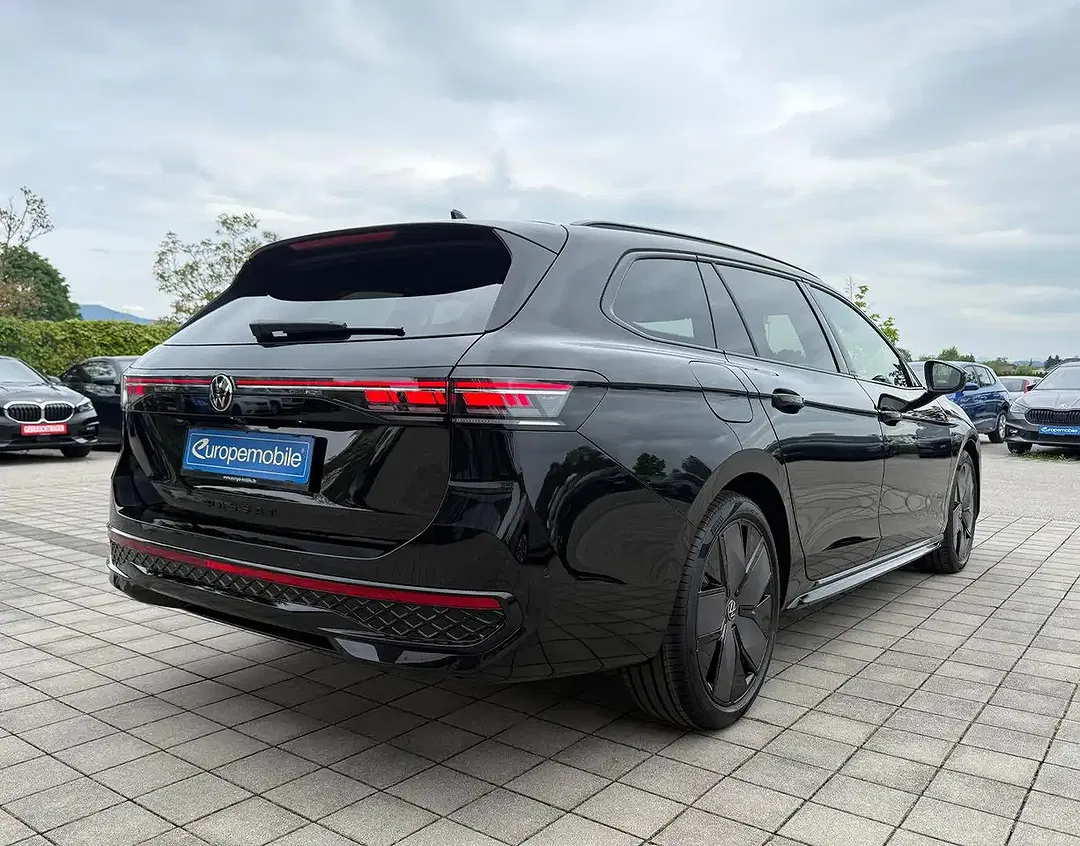 Volkswagen Passat Variant - Thumbnail 9