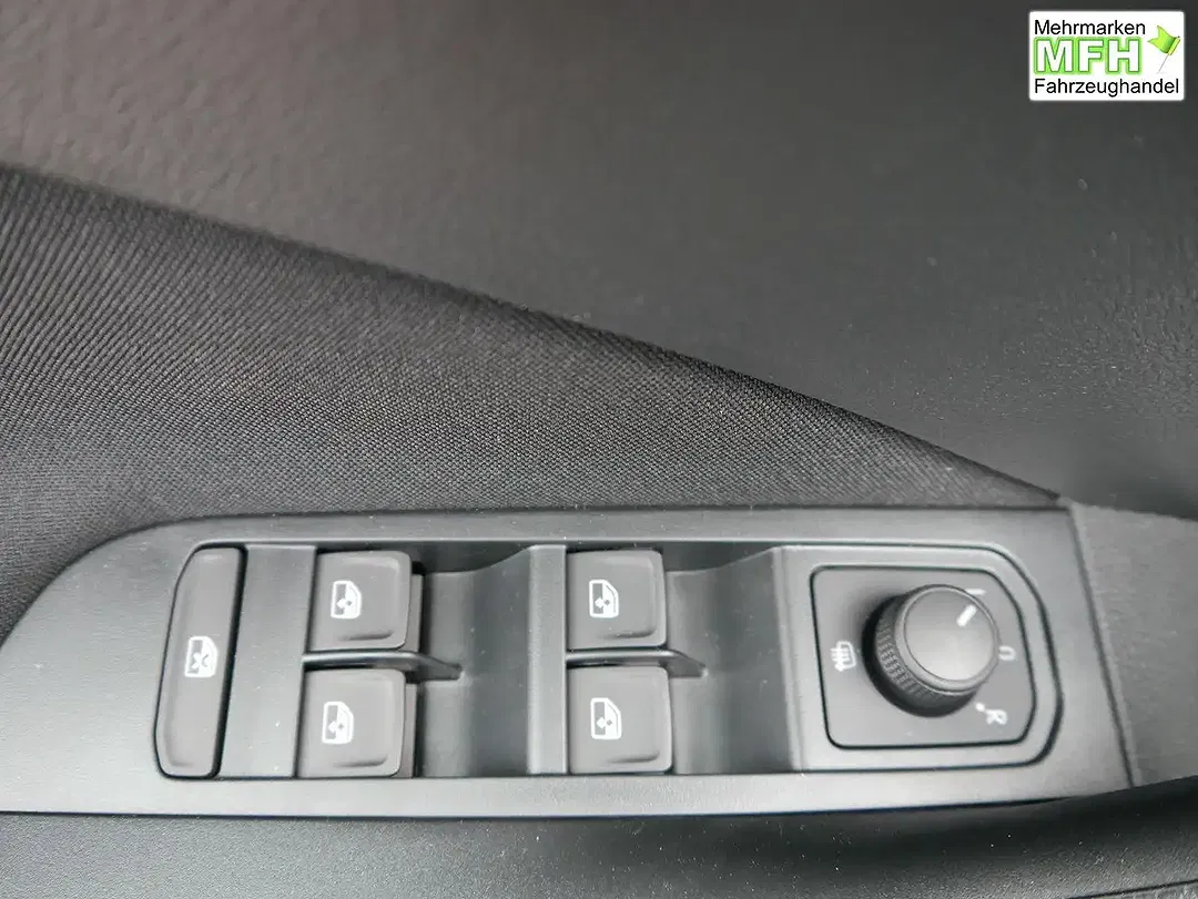 Skoda Kamiq - Thumbnail 9