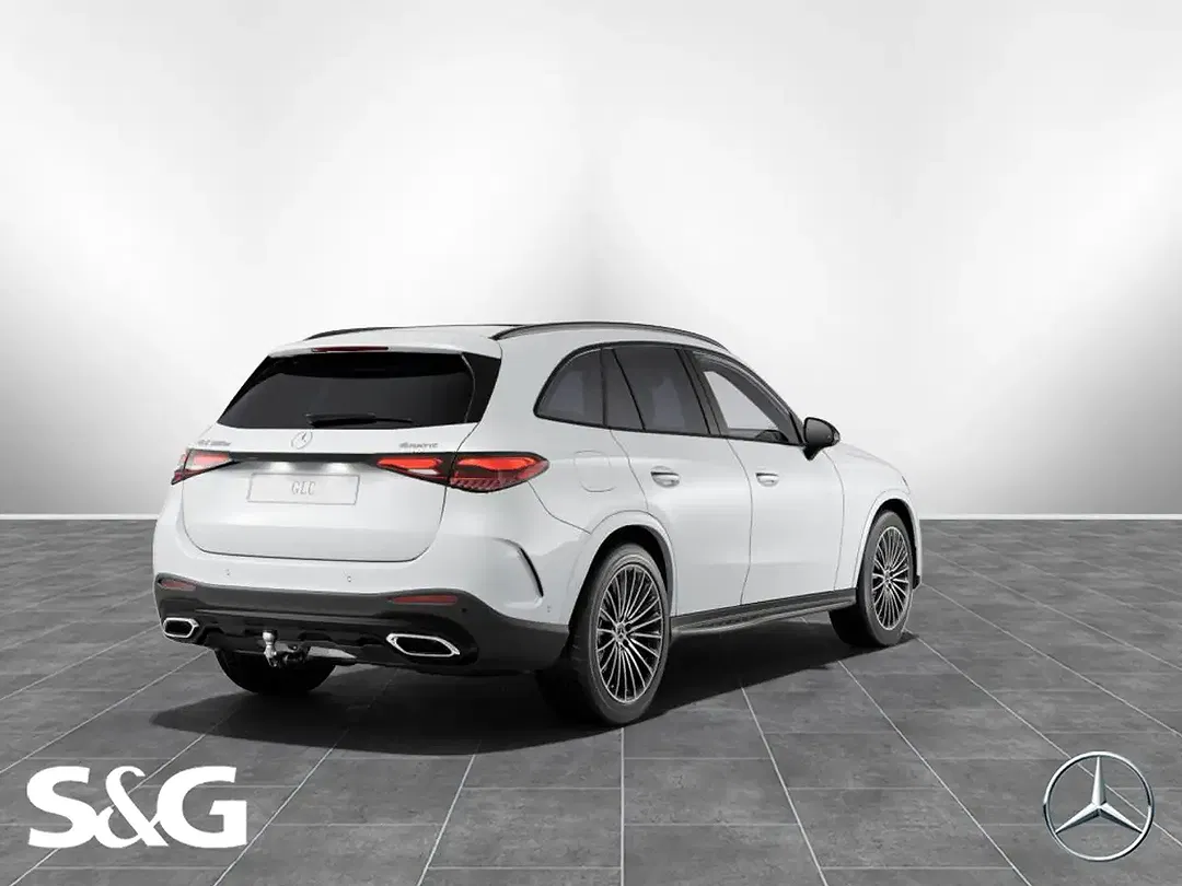Mercedes-Benz GLC 300 - Thumbnail 2