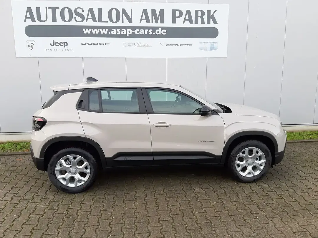 Jeep Avenger - Thumbnail 17