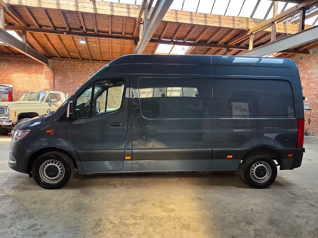 Mercedes-Benz Sprinter - Thumbnail 8