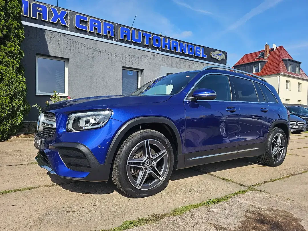 Mercedes-Benz GLB 200 - Thumbnail 2
