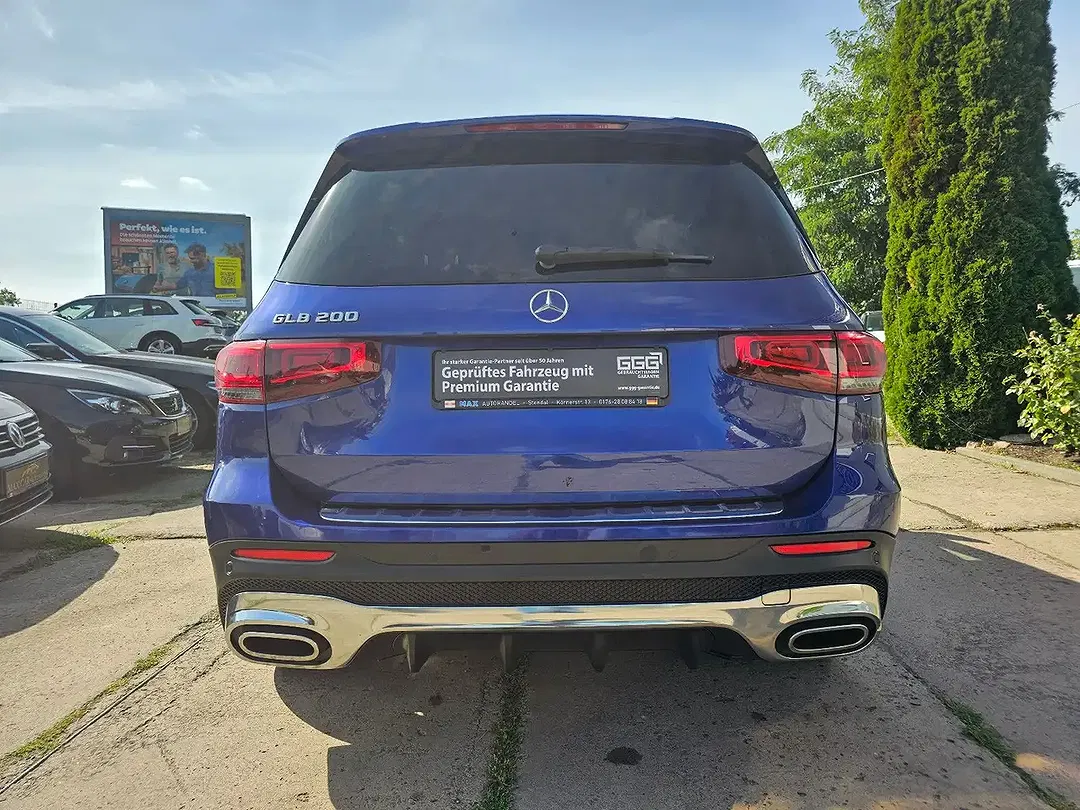 Mercedes-Benz GLB 200 - Thumbnail 5