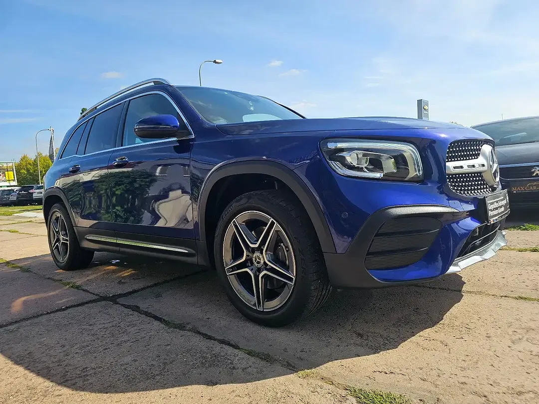 Mercedes-Benz GLB 200 - Thumbnail 8