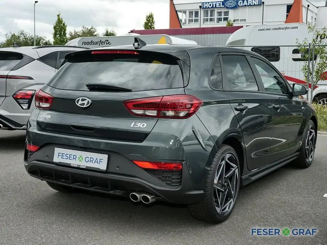 Hyundai i30 - Thumbnail 2