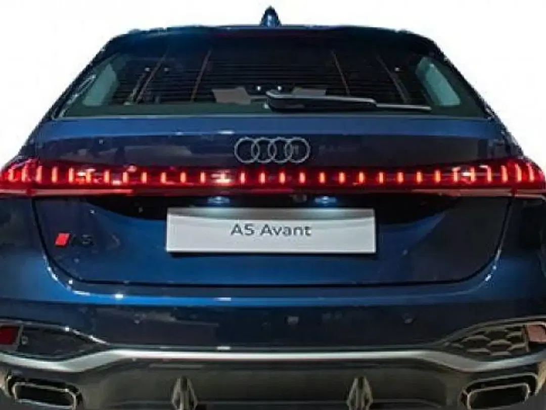 Audi RS5 - Thumbnail 3