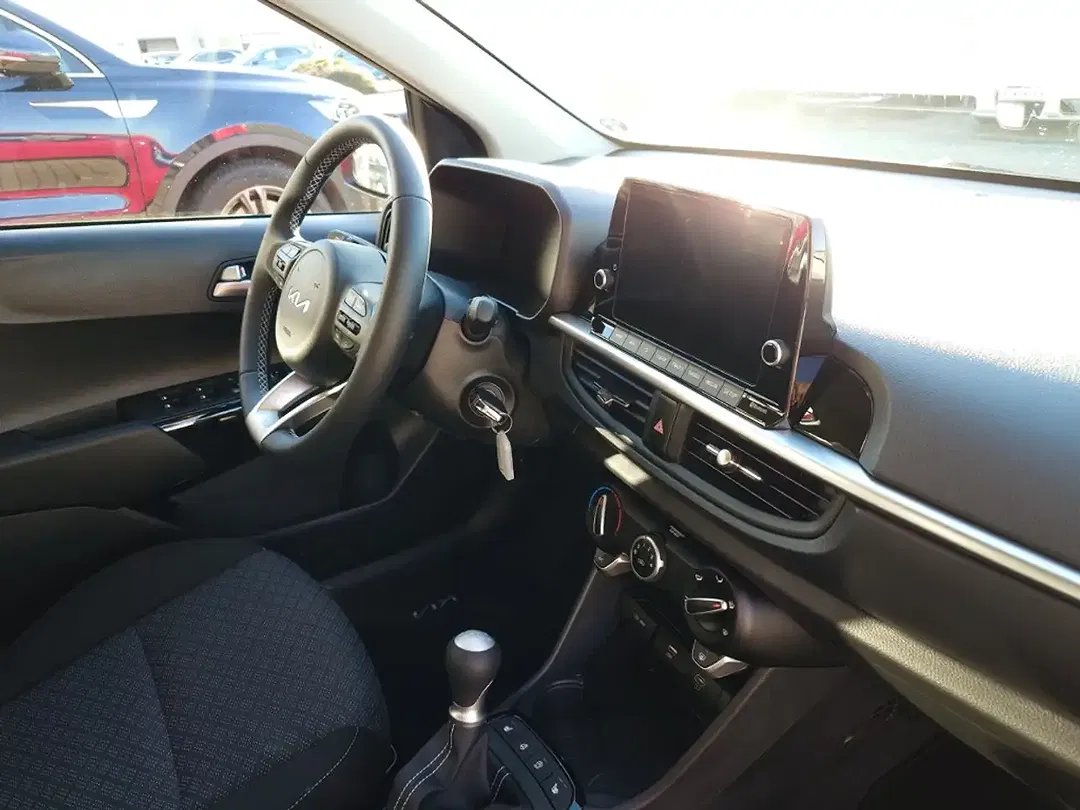 Kia Picanto - Thumbnail 11
