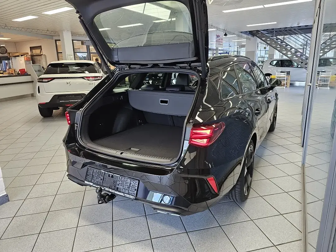 CUPRA Leon - Thumbnail 3