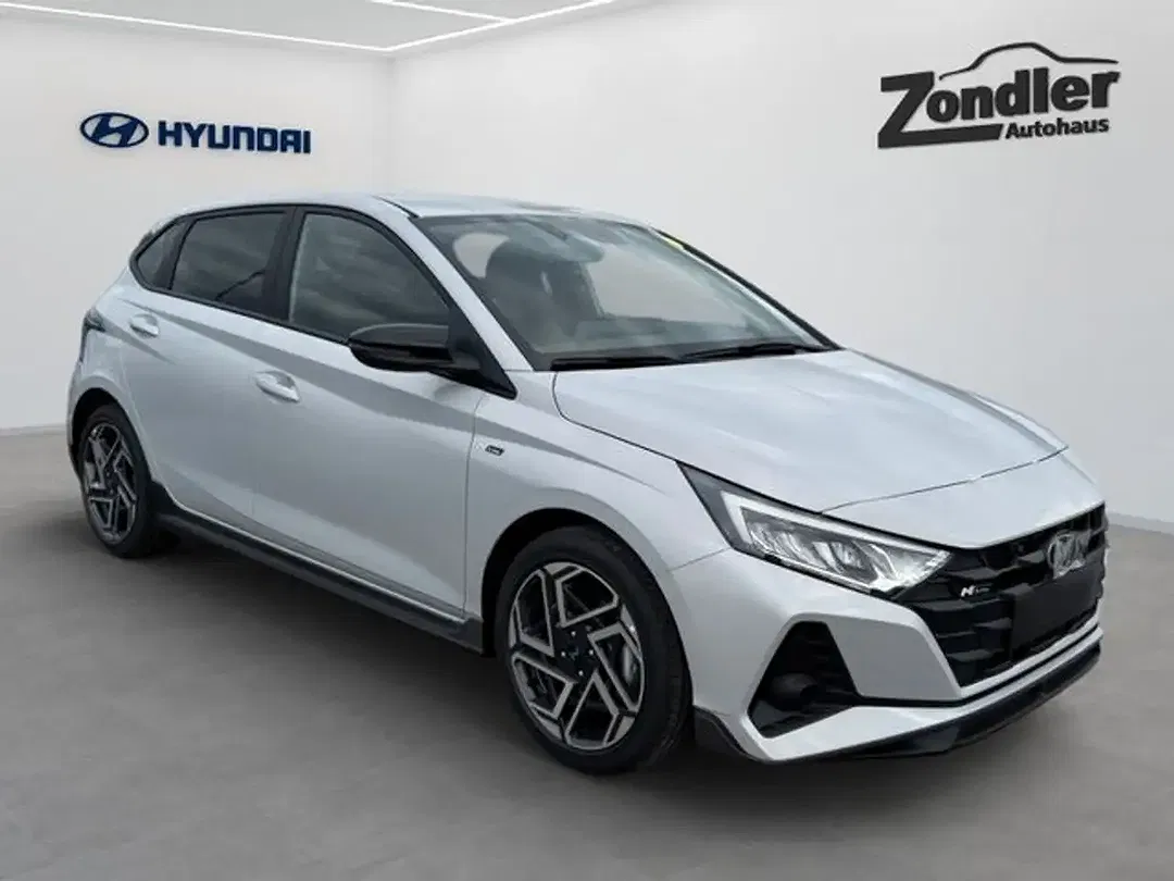Hyundai i20 - Thumbnail 2