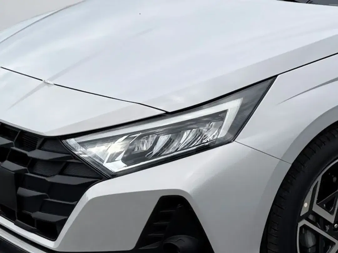 Hyundai i20 - Thumbnail 6